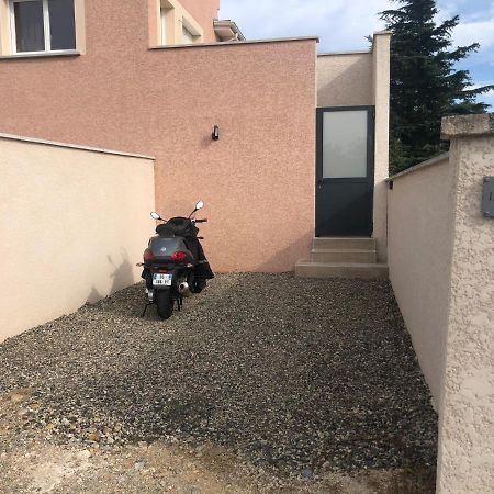La Parenthese Balneo T2 Cosy De 40M² Avec Terrasse Apartman Ternay  Kültér fotó